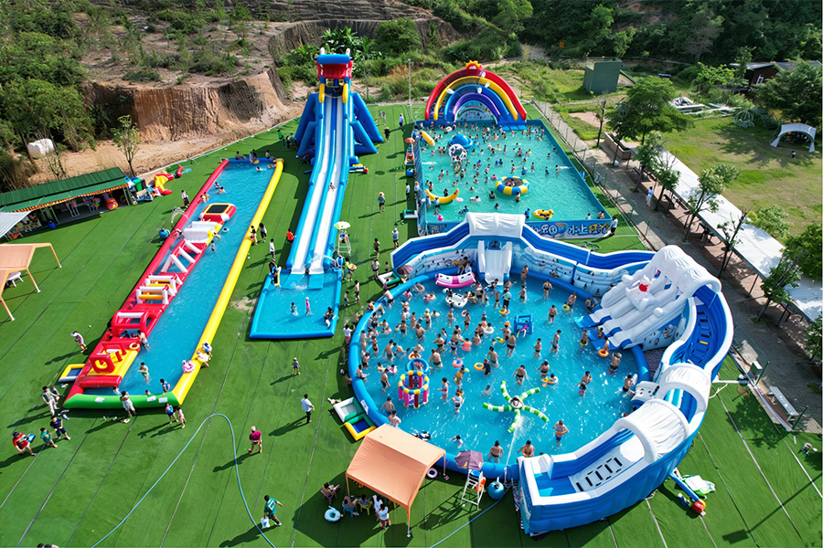 充气水上乐园安装实拍